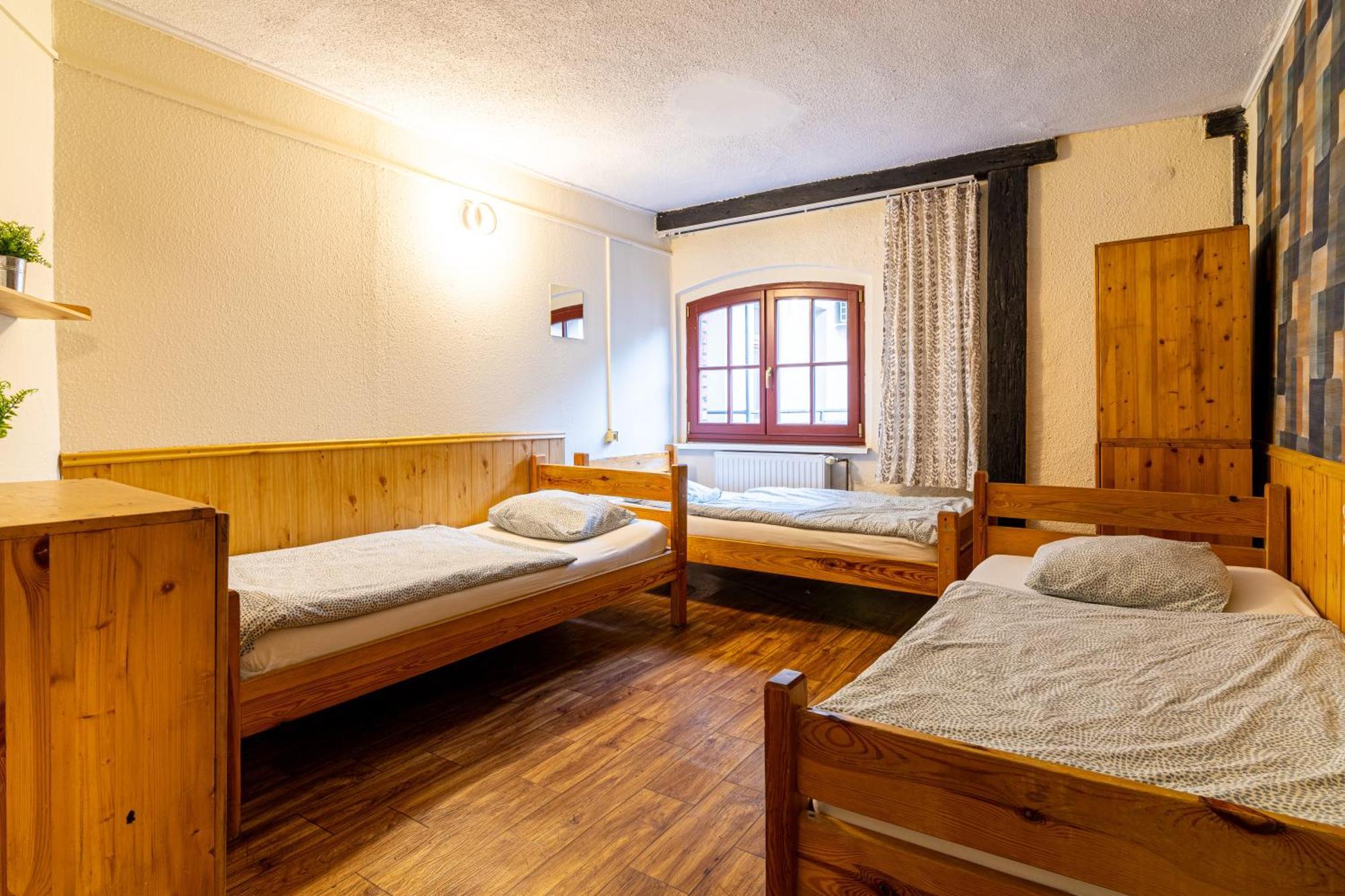 Stary Toruń Hostel Orange מראה חיצוני תמונה